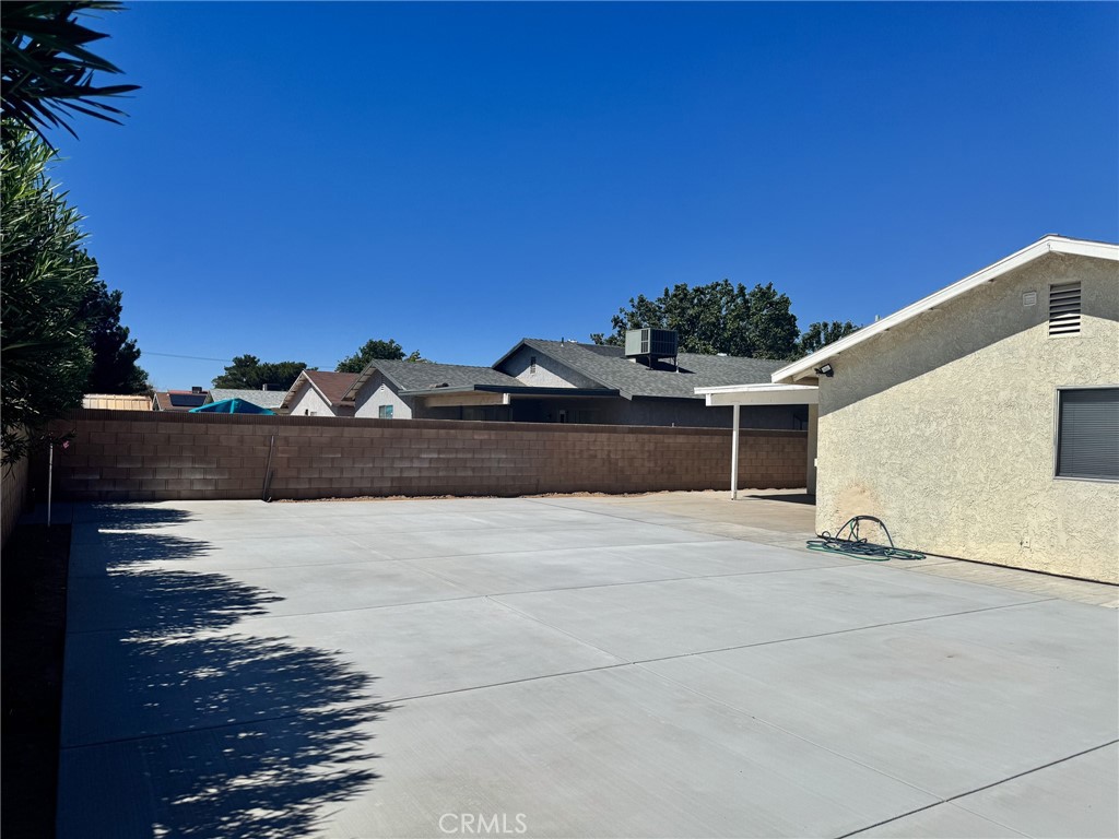 1040 Chagal Property Photo 17