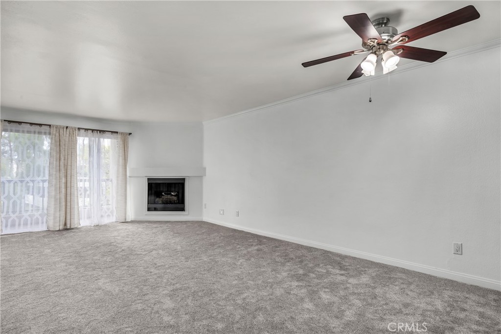 5500 Owensmouth Avenue 228 Property Photo 30