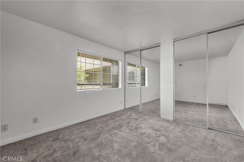 5500 Owensmouth Avenue 228 Property Photo 34