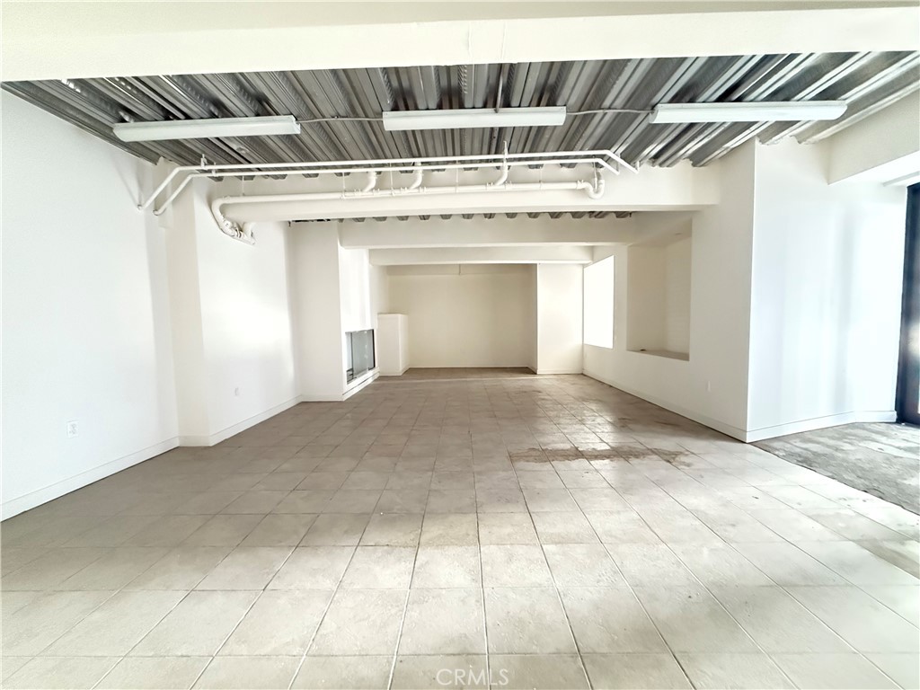 600 S Spring R4 Property Photo 1
