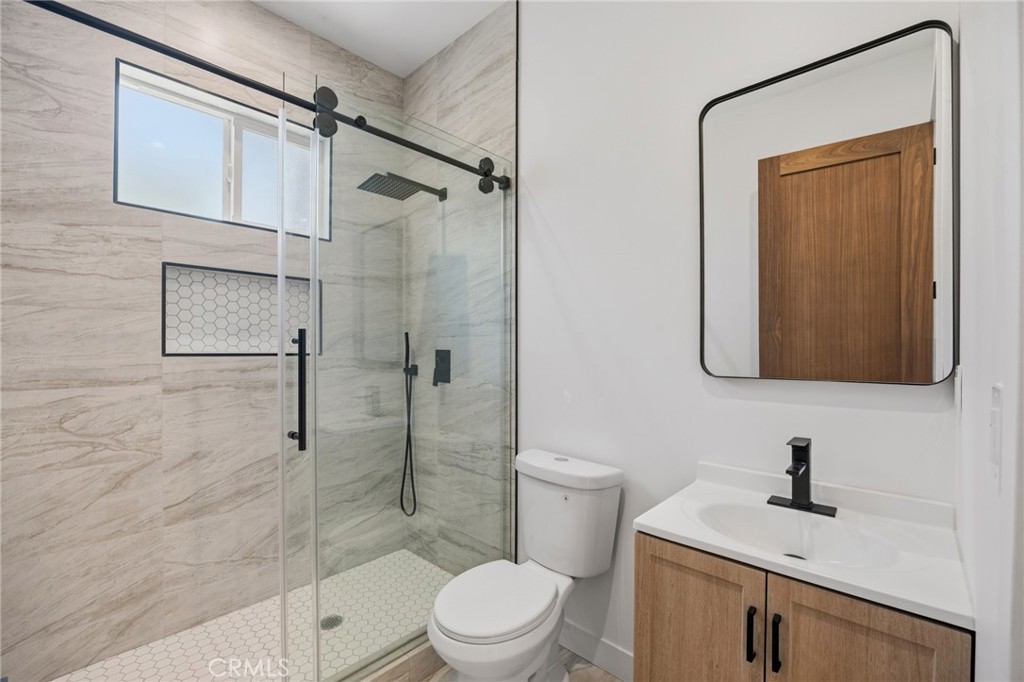 7647 Melvin Avenue Property Photo 17