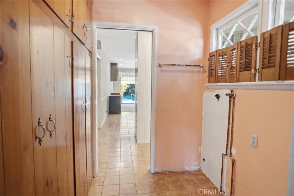 7007 Whitaker Property Photo 8