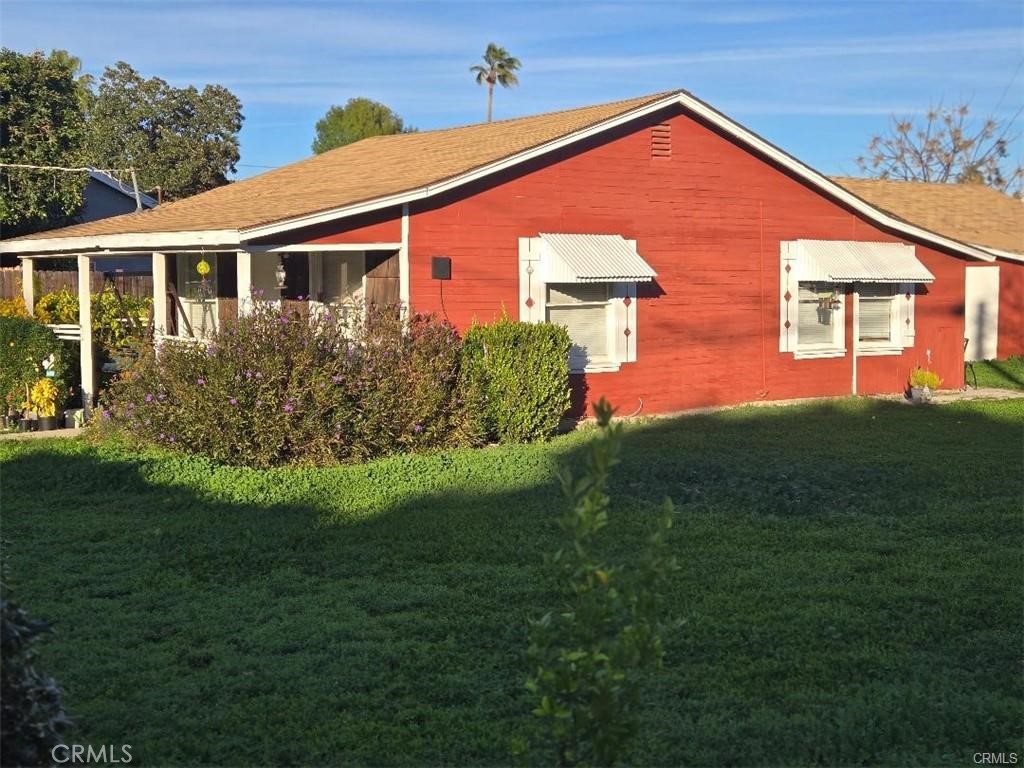 7402 Nestle Property Photo 4