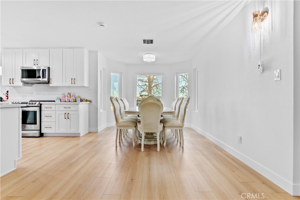 6532 Birch Street Property Photo 24