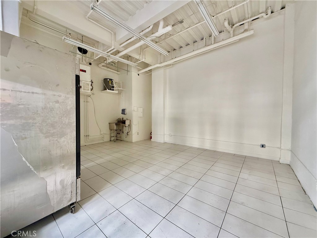 548 Spring R107 Property Photo 2