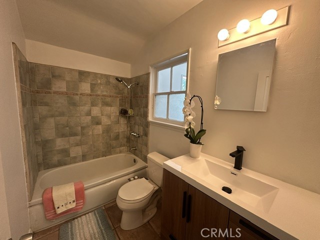 17431 Valerio Property Photo 17