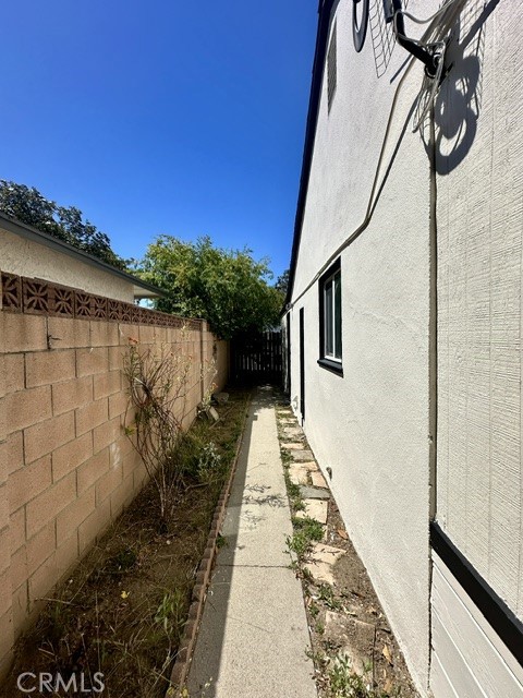 17431 Valerio Property Photo 22