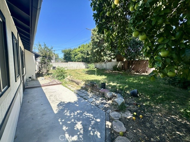 17431 Valerio Property Photo 24