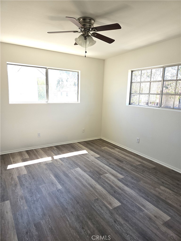 10030 Owensmouth 24 Property Photo 29