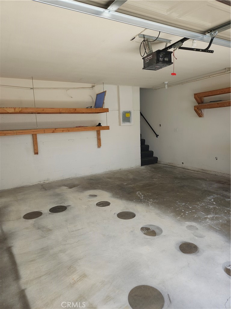 10030 Owensmouth 24 Property Photo 34