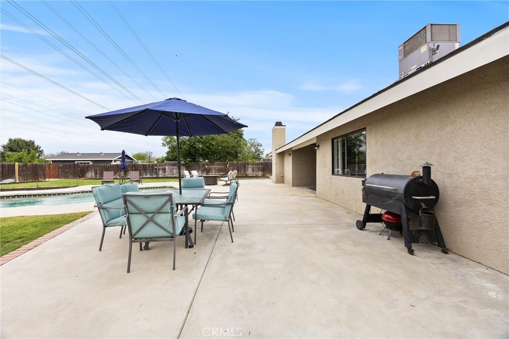 10906 Dee Dee Avenue Property Photo 37