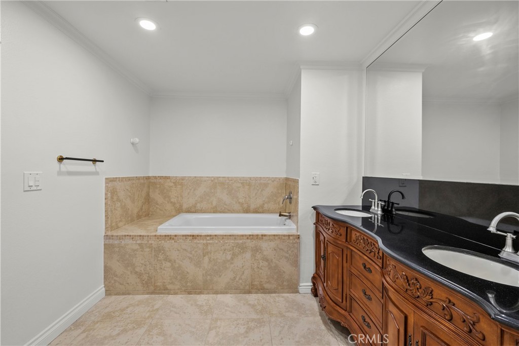 13171 Constable Property Photo 21