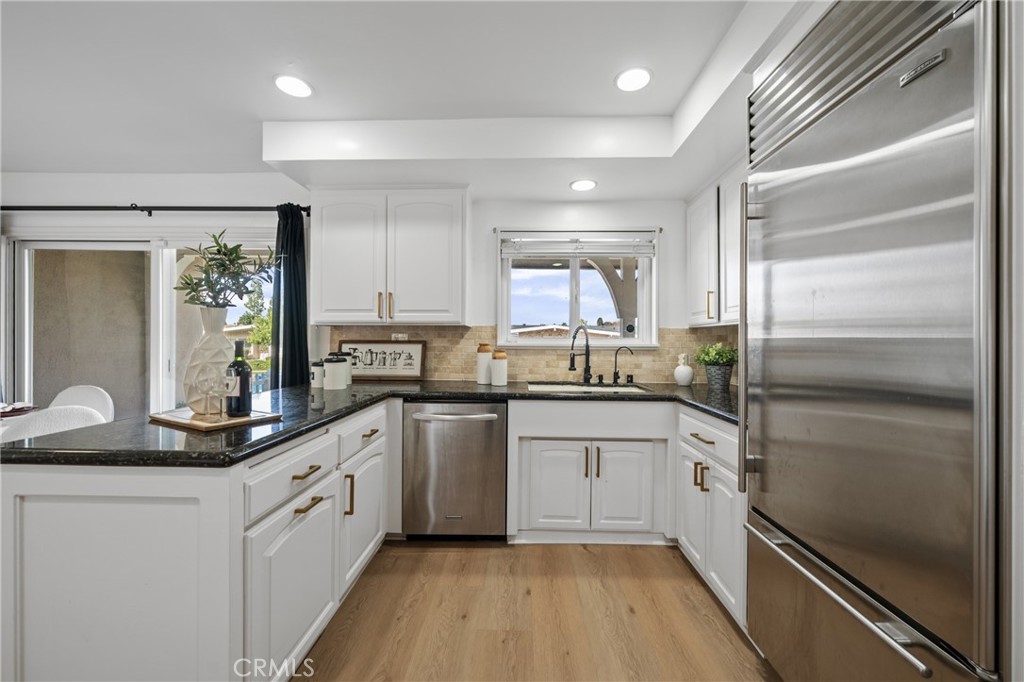 23000 Brenford Property Photo 8