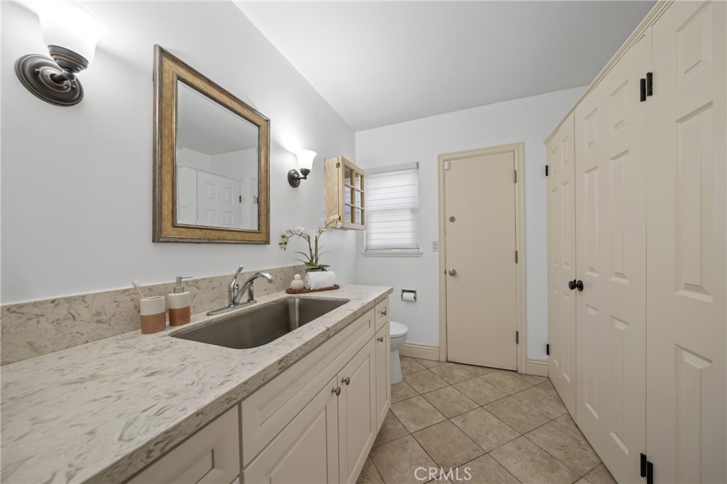 23000 Brenford Property Photo 21