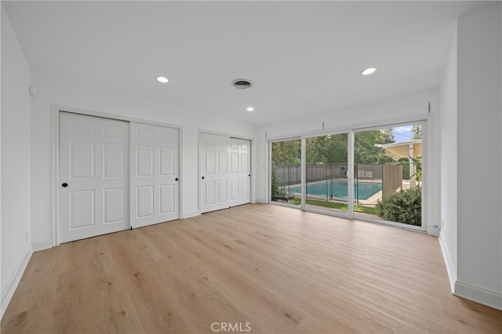 23000 Brenford Property Photo 26