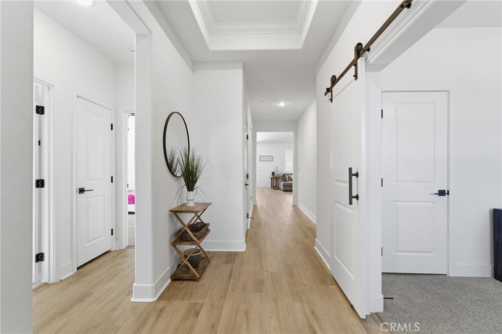 212 Artina Property Photo 4
