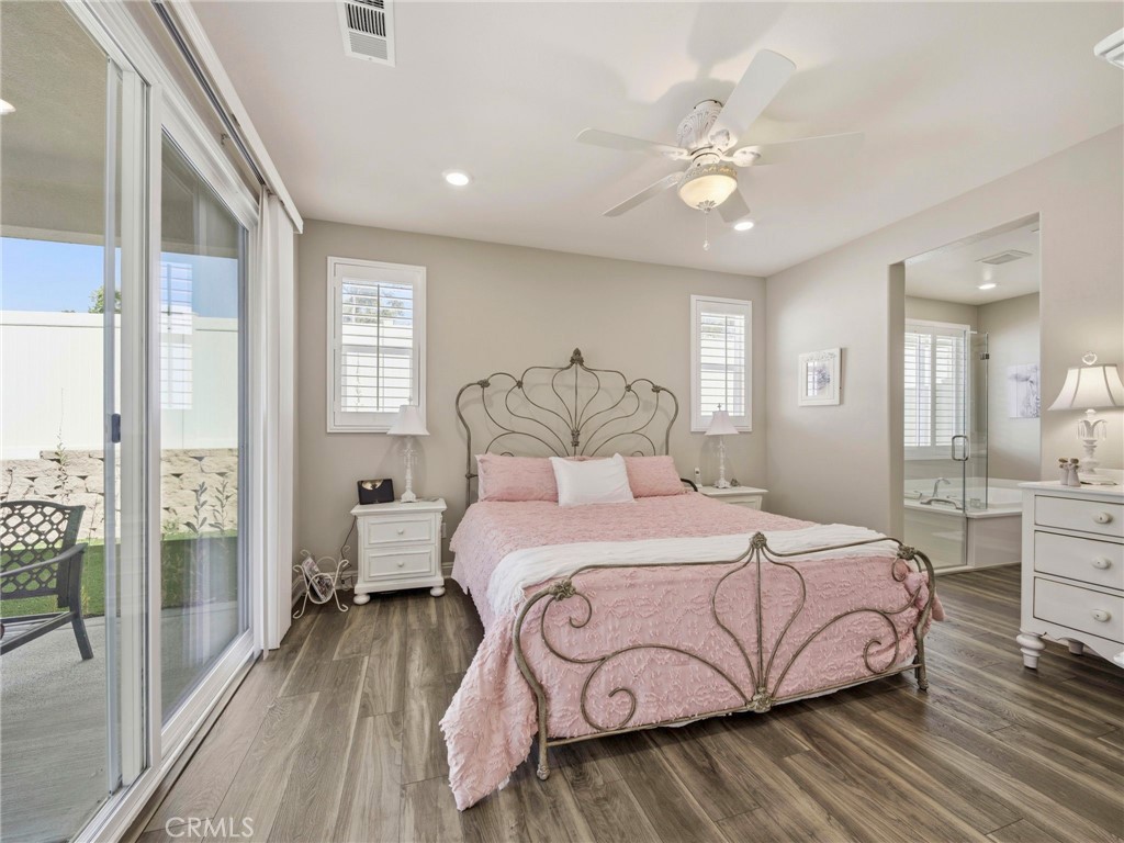 20558 Martingale Property Photo 11