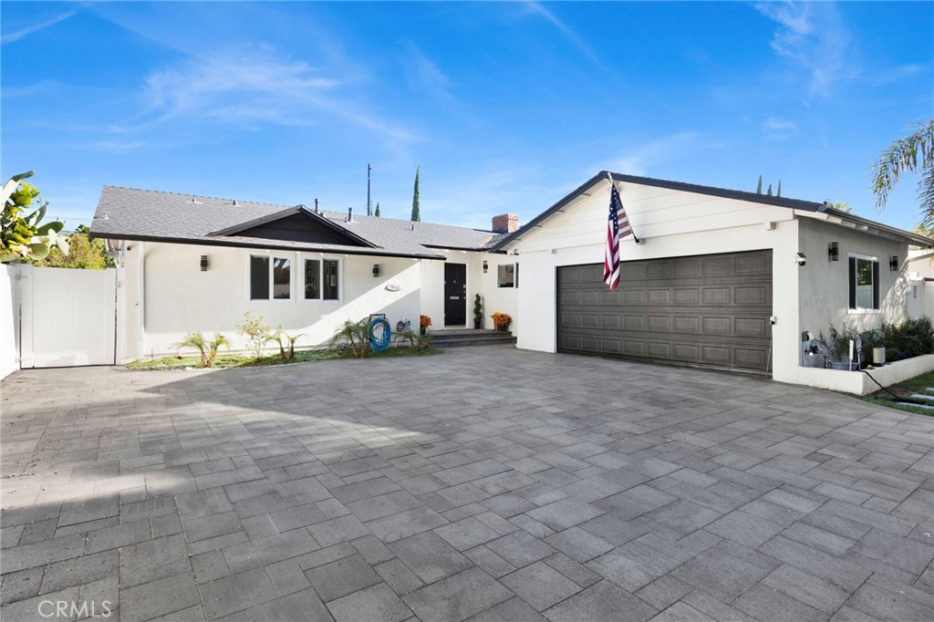 19116 Napa Street Property Photo 4
