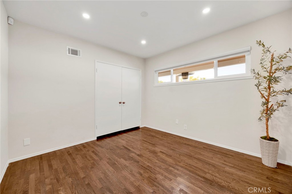 19116 Napa Street Property Photo 21