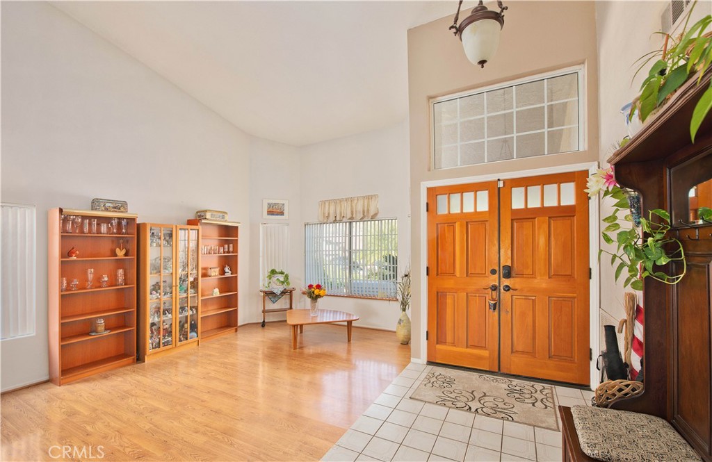 28722 Darrow Property Photo 9