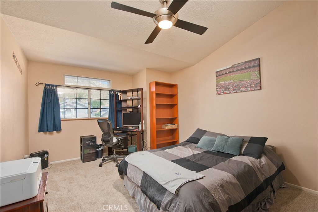 28722 Darrow Property Photo 29