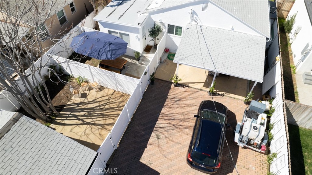 6036 Lindley Property Photo 16