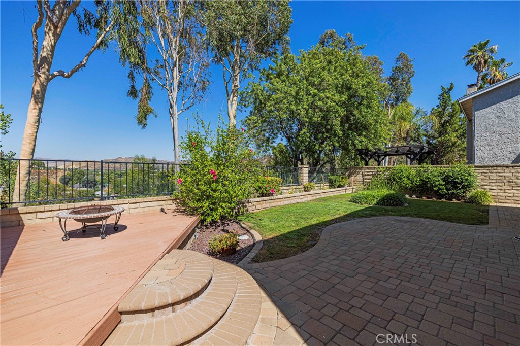 21816 Peppercorn Property Photo 4
