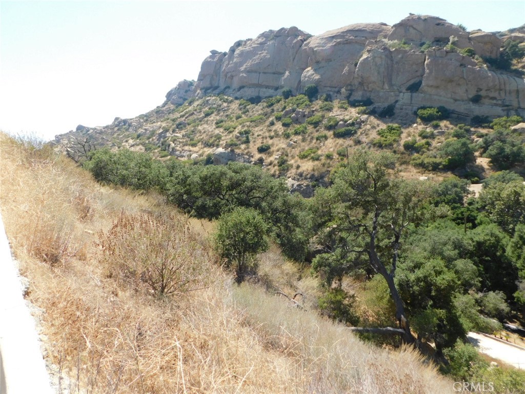 476 Box Canyon Road Property Photo 4