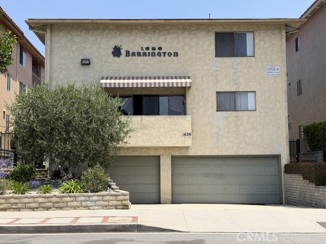 1626 S Barrington Property Photo 1
