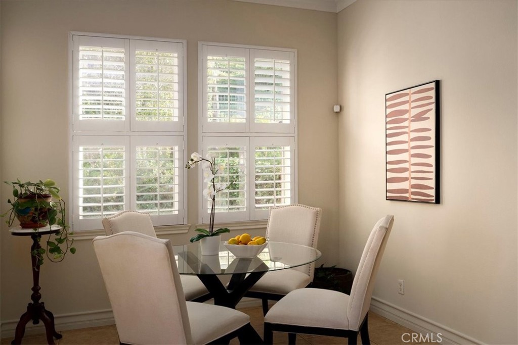 26637 Oak Terrace Property Photo 14