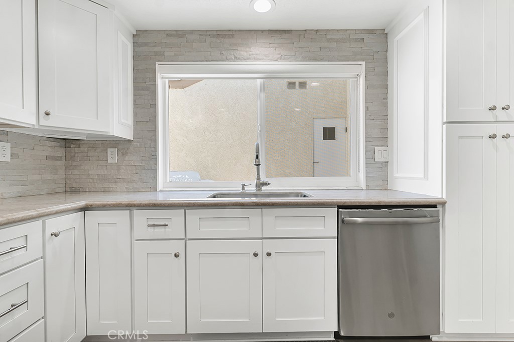 792 Wind Willow Way Property Photo 15