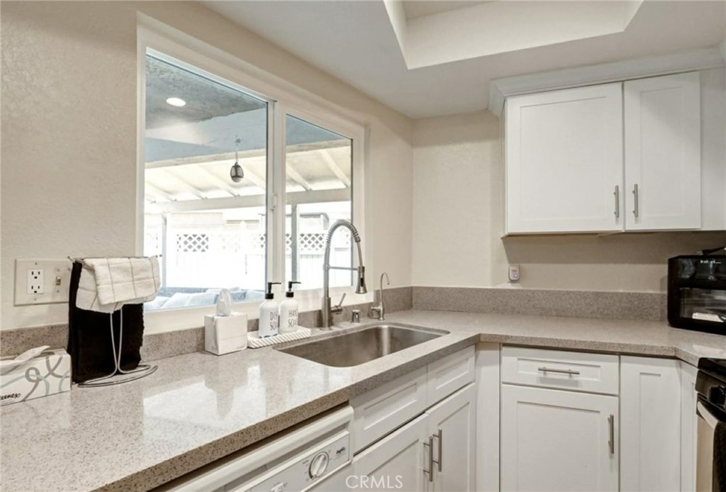 44617 La Paz Property Photo 14