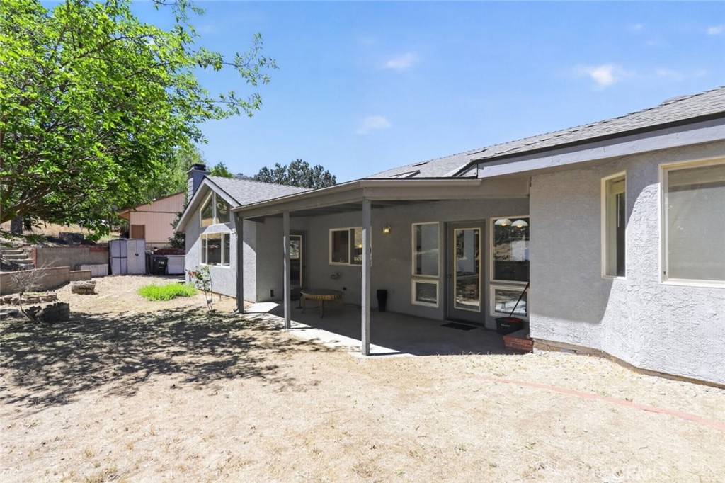29560 Butterfield Property Photo 2