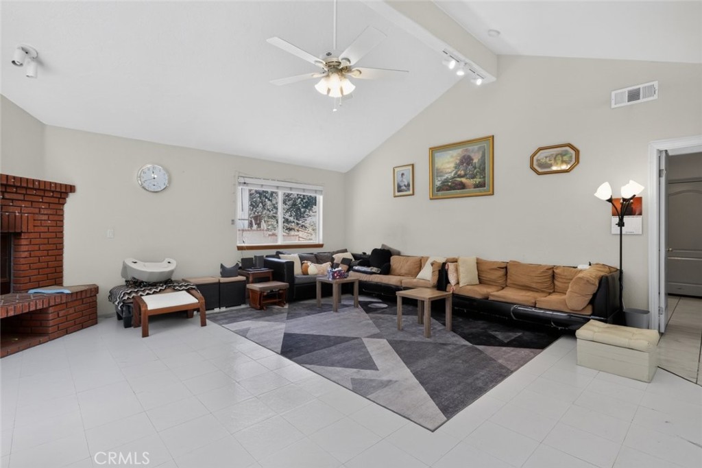 29560 Butterfield Property Photo 8