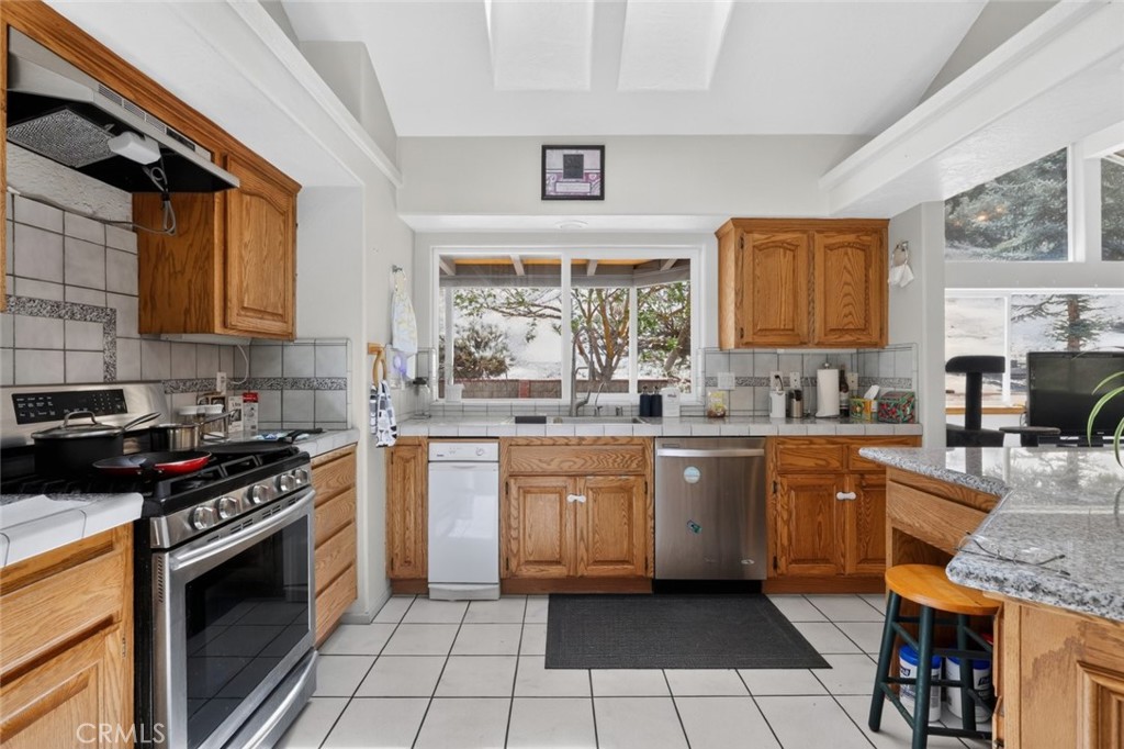 29560 Butterfield Property Photo 12