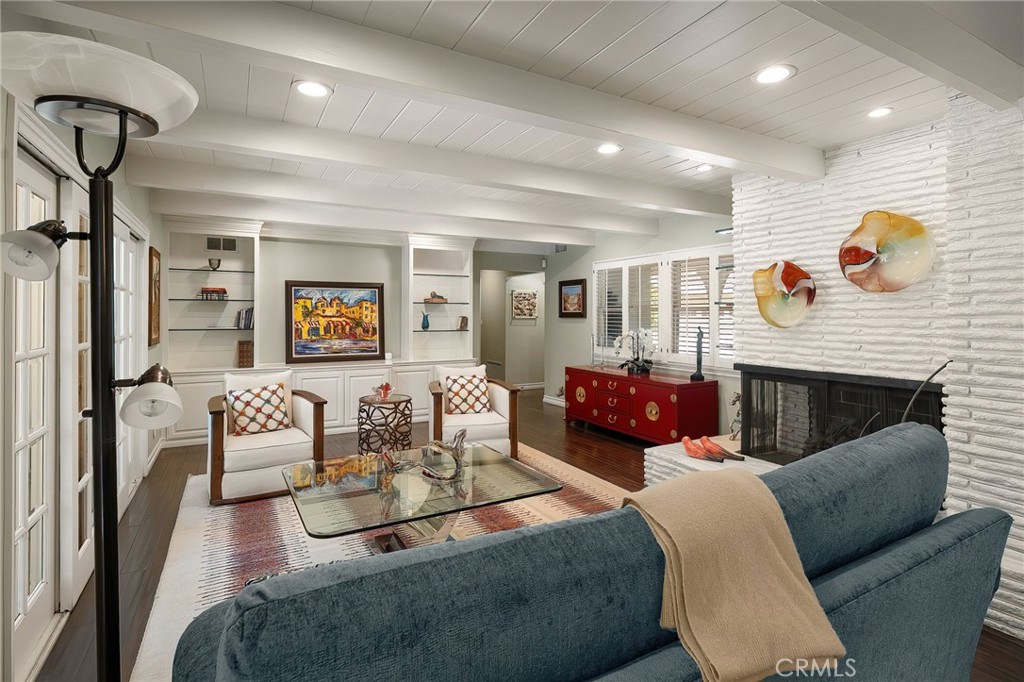 16538 Hartsook Property Photo 7