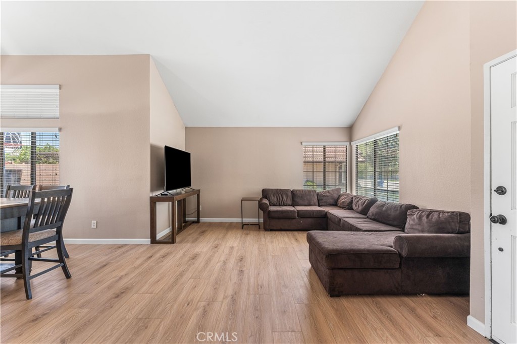 3523 W Avenue K4 Property Photo 3