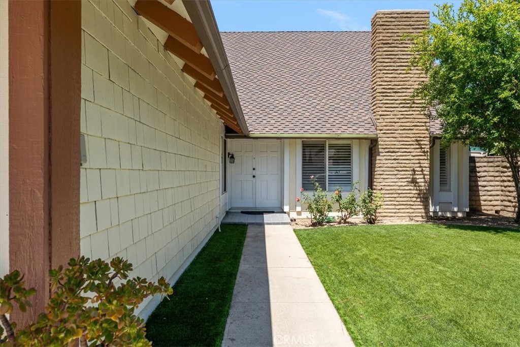 8371 Faust Avenue Property Photo 6