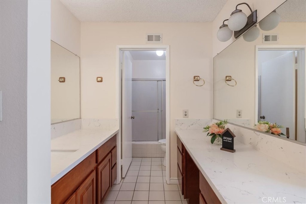 8371 Faust Avenue Property Photo 26