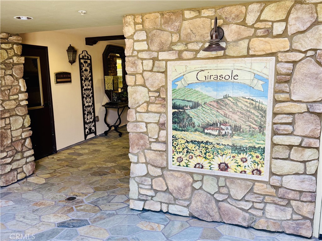 13200 Moorpark 203 Property Photo 3