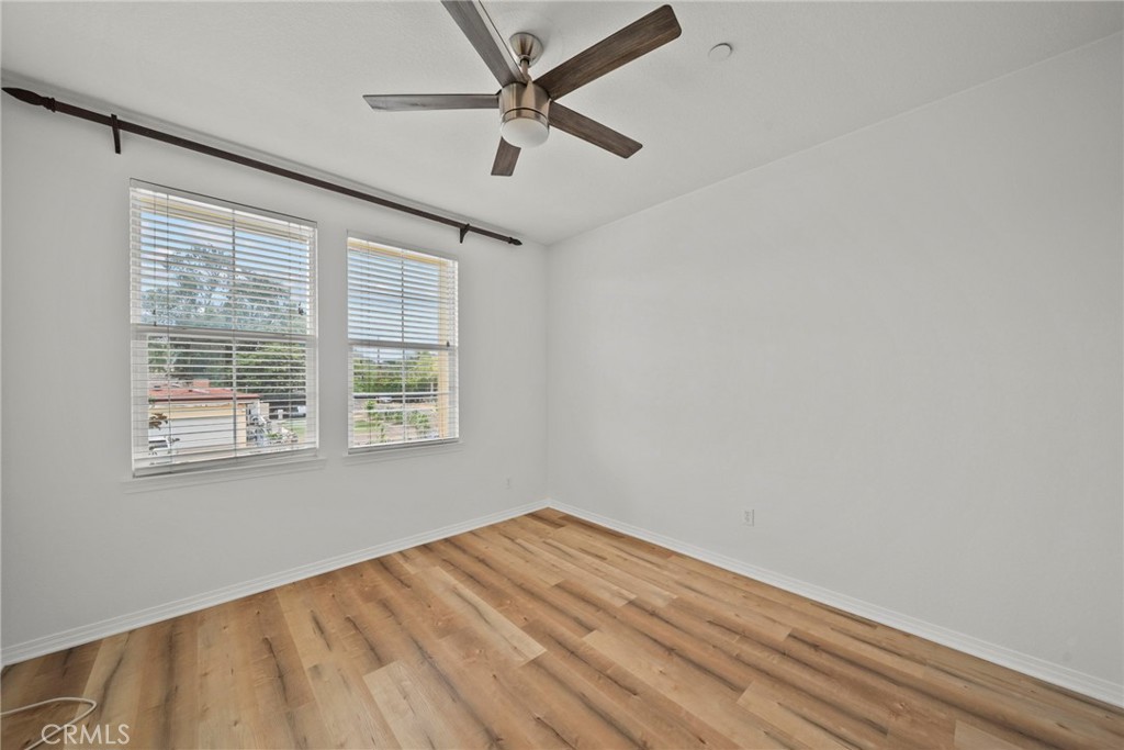 1690 Heywood C Property Photo 18