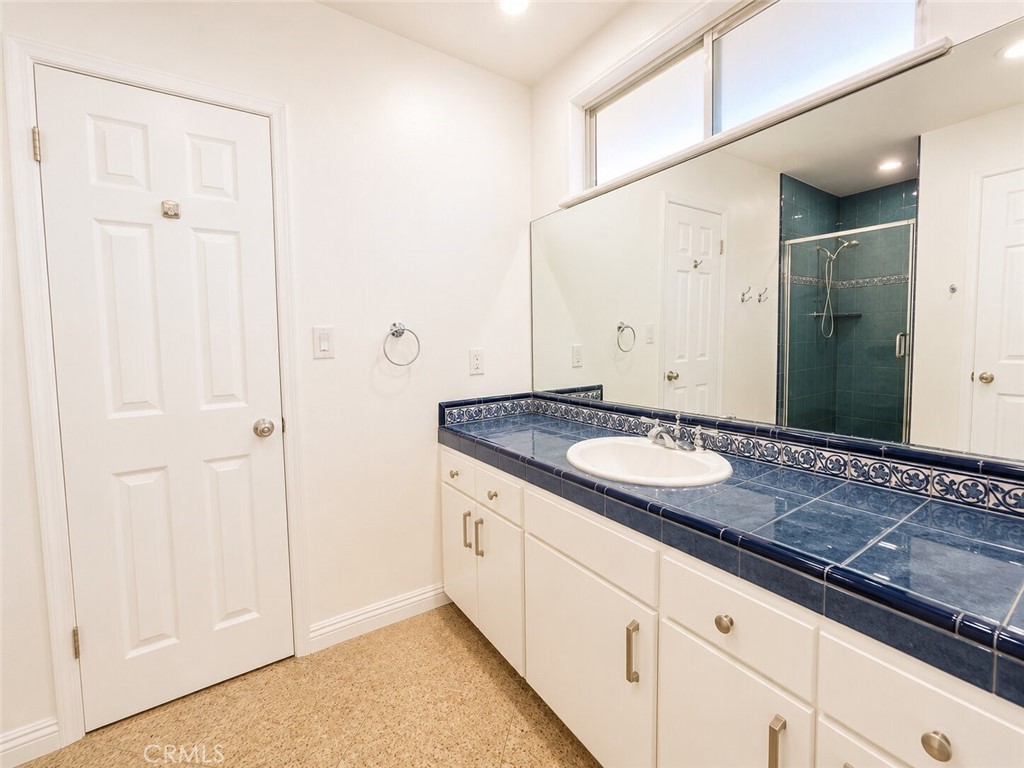 24010 Hatteras Property Photo 22