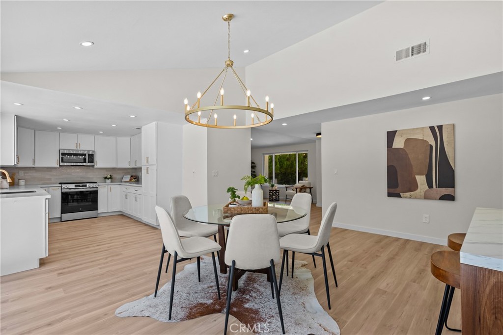 28116 Oaklar Property Photo 16