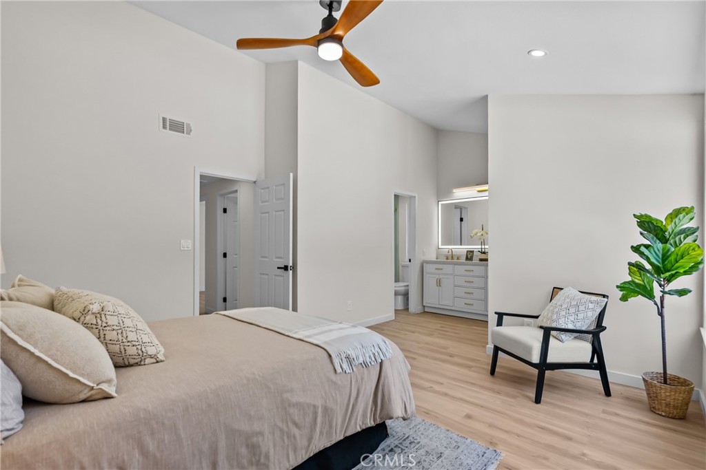 28116 Oaklar Property Photo 19