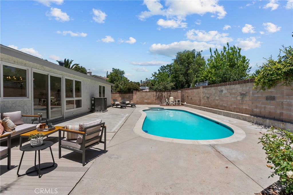28116 Oaklar Property Photo 35
