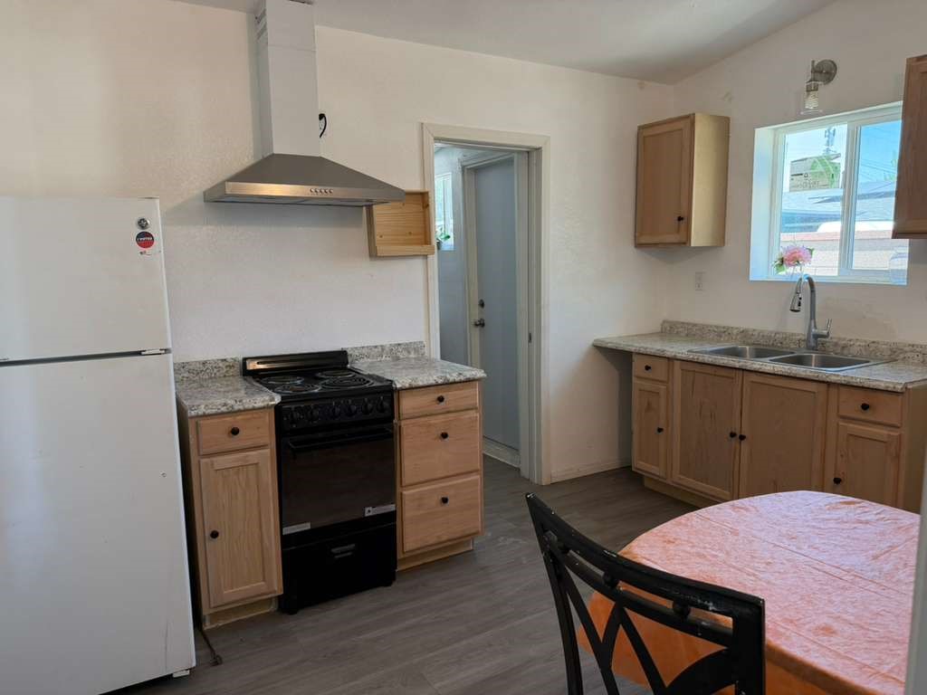 45445 Genoa Property Photo 2
