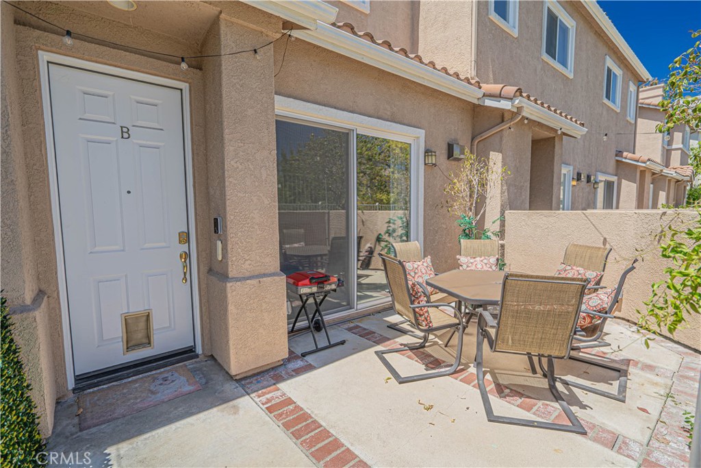 25708 Holiday Circle B Property Photo 2