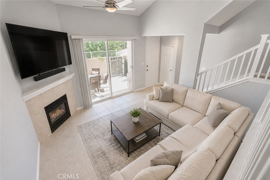 25708 Holiday Circle B Property Photo 9