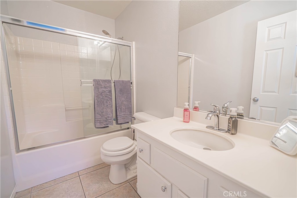 25708 Holiday Circle B Property Photo 20