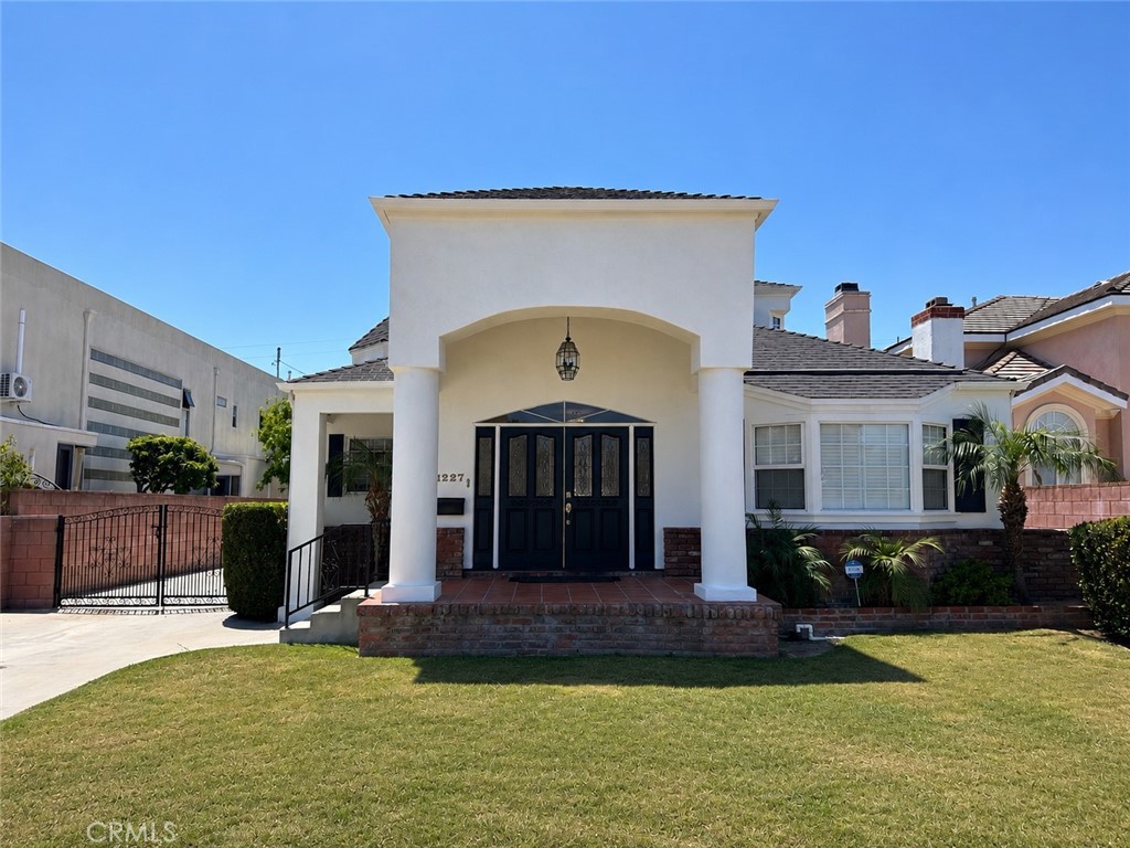 1227 Lafayette Property Photo 1